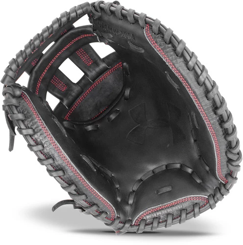 33.5 Inch Under Armour Deception Series UACMW-200 Women's Fastpitch Softball Catchers Mitt 4 33.5 Inch Under Armour Deception Series UACMW-200 Women's Fastpitch Softball Catchers Mitt - Image 2